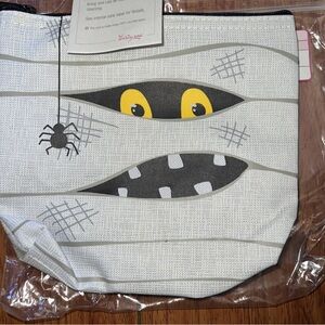 NWT 31 Snack and Go-retired Spooky Mummy